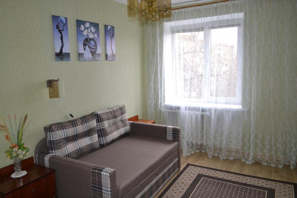 3-Х Комнатные Апартаменты На Данила Галицкого Kamianets-Podilskyi Exterior photo